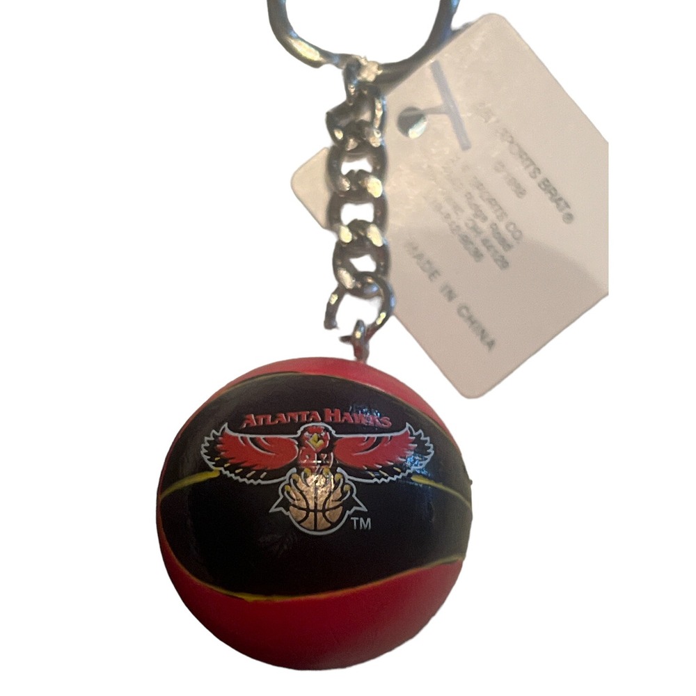 Vintage 80s NBA Basketball Atlanta Hawks Lil' Sports Brat Keychain - Picture 2 of 2